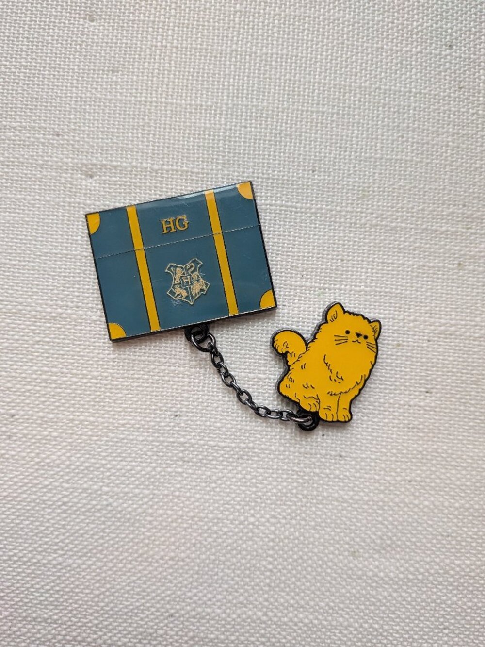 Hermione Luggage & Crookshanks Enamel Pin Set